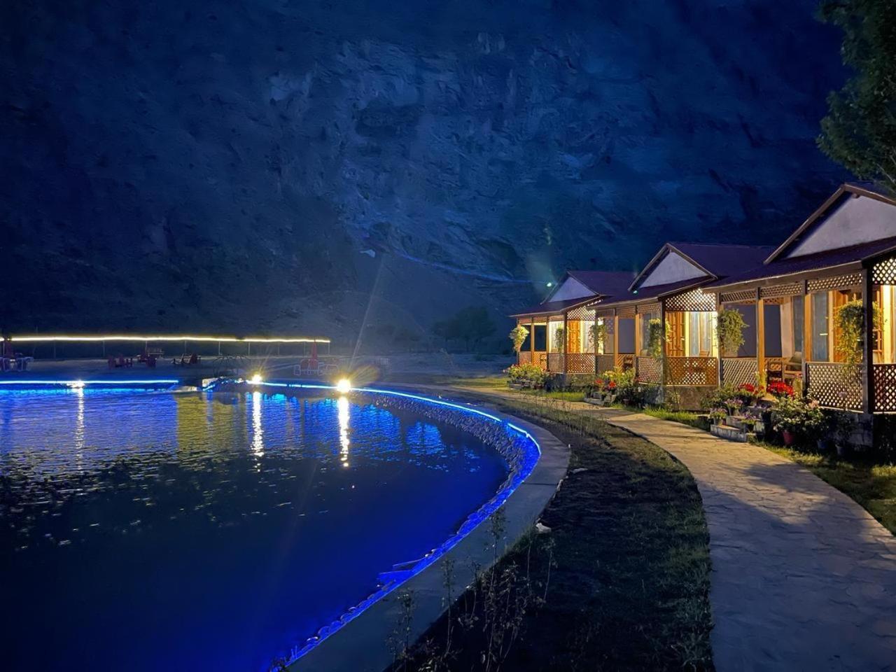 Dream Nest Resorts Skardu Esterno foto