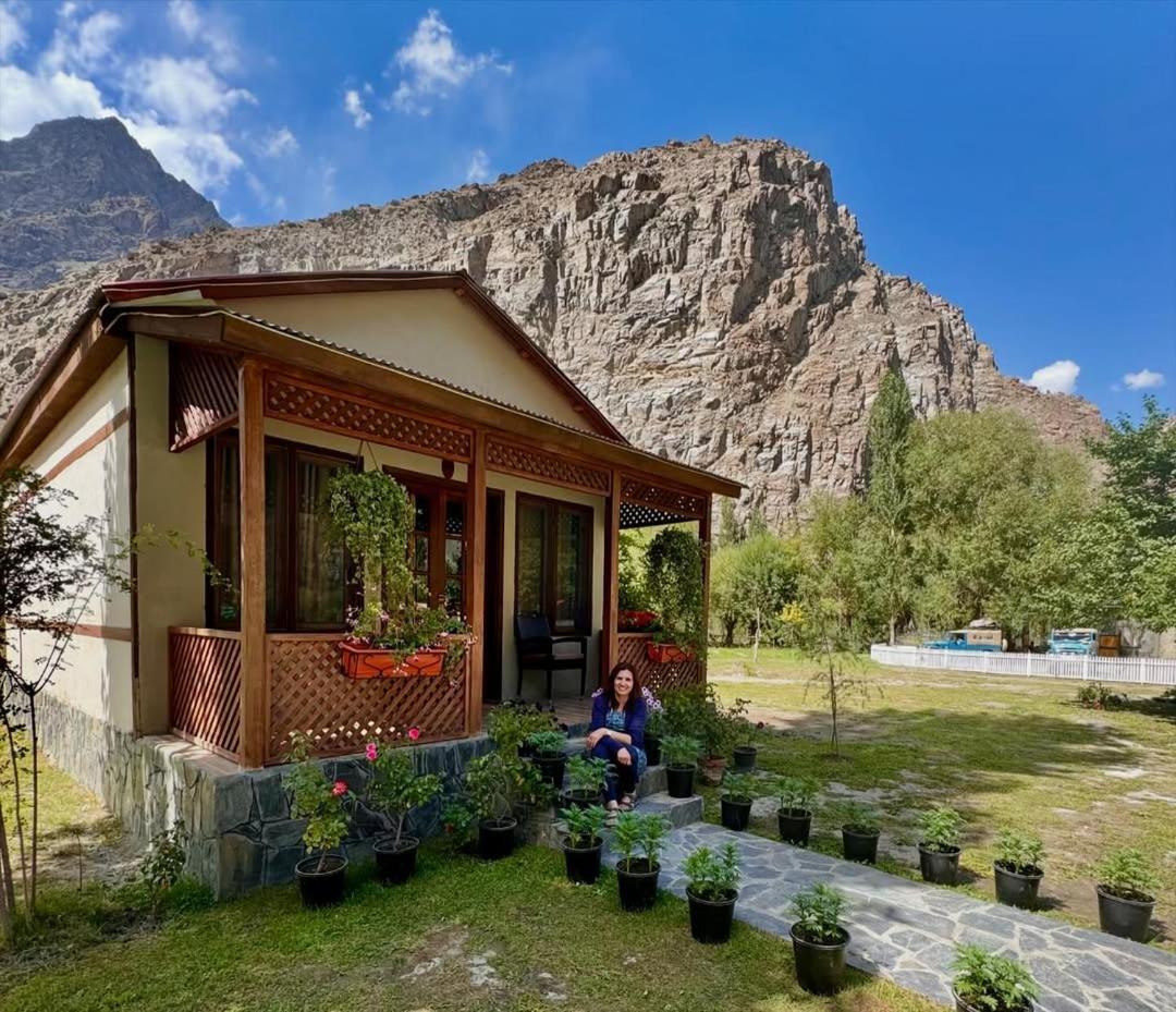 Dream Nest Resorts Skardu Esterno foto